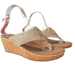 Skechers Beverlee Crochet Ivory Wedge Thongs Sandals Resort Vacation Shoes sz 8